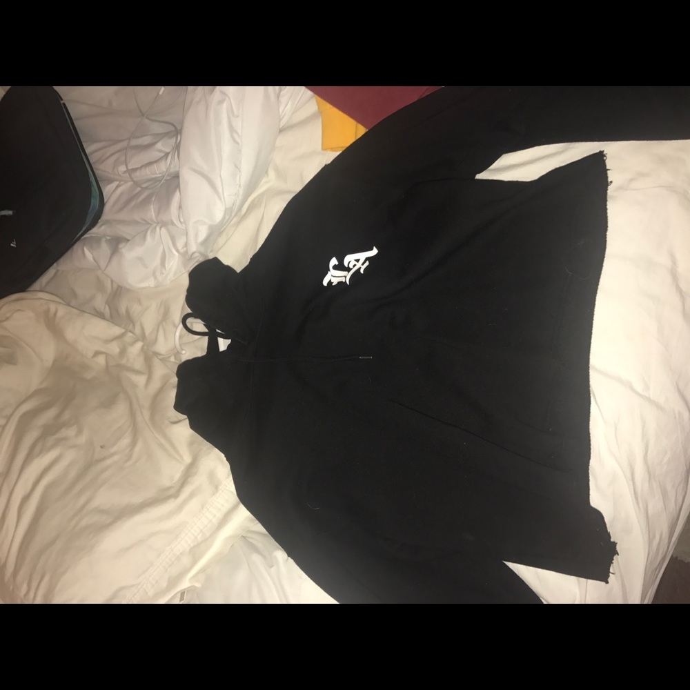 Cropped LA hoodie